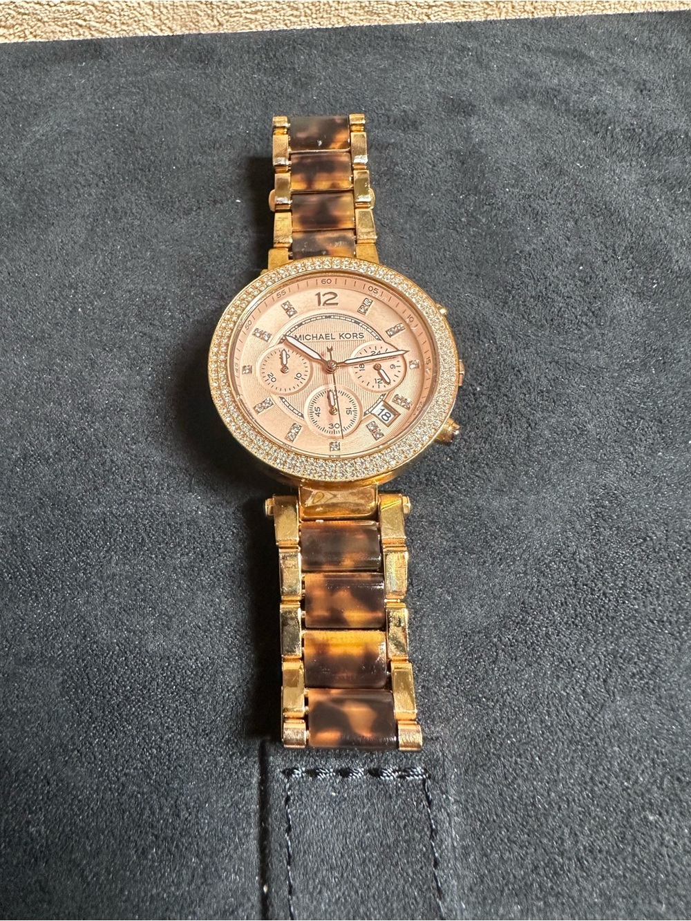 Michael Kors Gold and Tortoiseshell Crystal-Accent Women's Watch No battery . - Picture 1 of 5